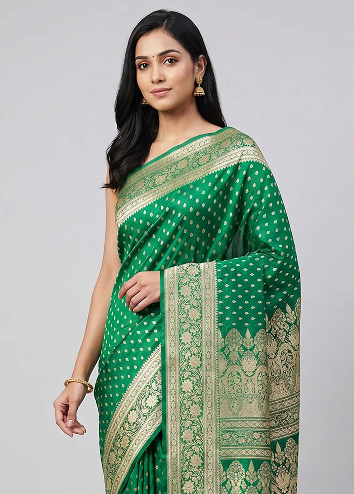 Green Handloom Banarasi Pure Silk Saree With Blouse Piece