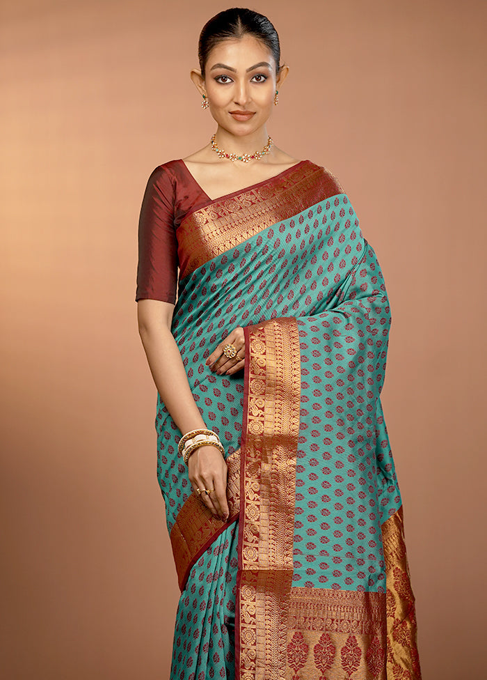 Green Cotton Saree With Blouse Piece