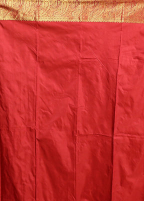Red Kanjivaram Silk Saree With Blouse Piece