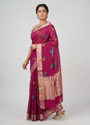 Green Cotton Saree With Blouse Piece