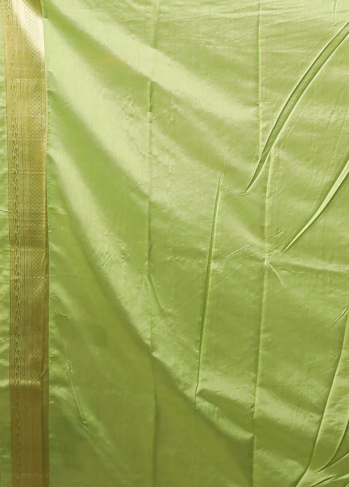 Green Dupion Silk Saree With Blouse Piece