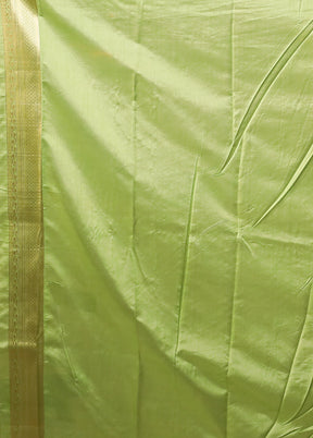 Green Dupion Silk Saree With Blouse Piece