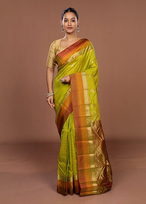 Green Handloom Kanjivaram Pure Silk Saree With Blouse Piece