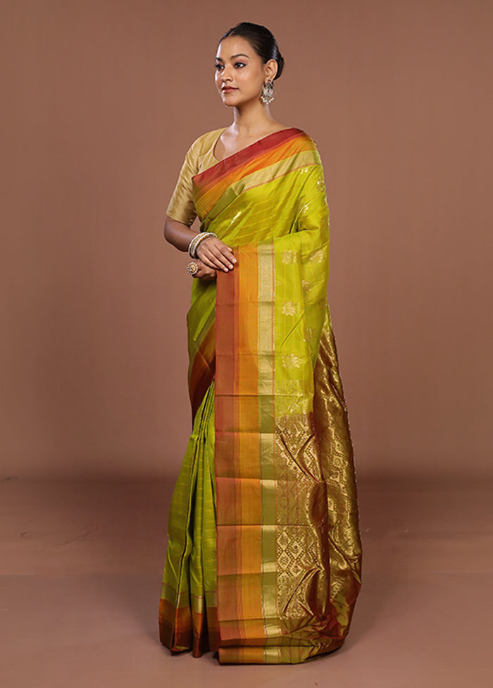 Green Handloom Kanjivaram Pure Silk Saree With Blouse Piece