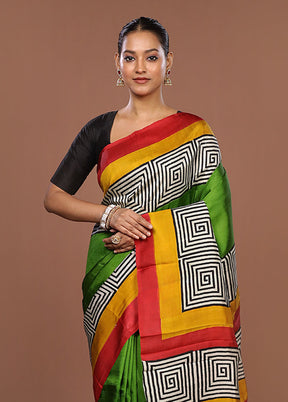 Green Printed Pure Silk Saree Without Blouse Piece