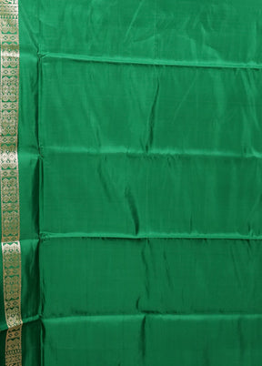 Rust Handloom Banarasi Pure Silk Saree With Blouse Piece