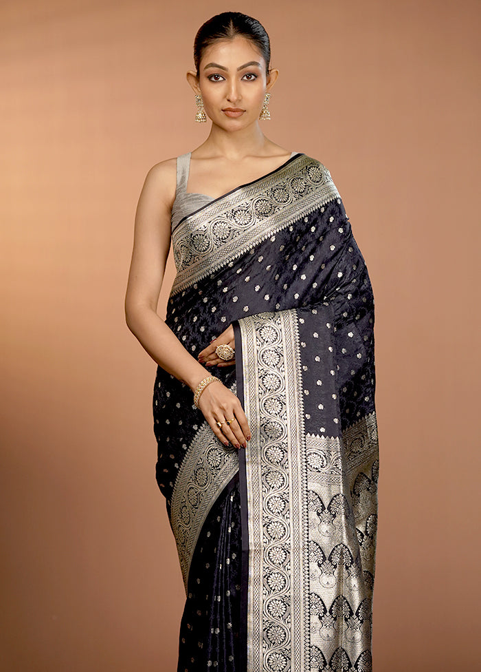 Blue Tanchoi Silk Saree With Blouse Piece