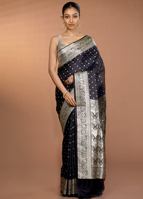 Blue Tanchoi Silk Saree With Blouse Piece