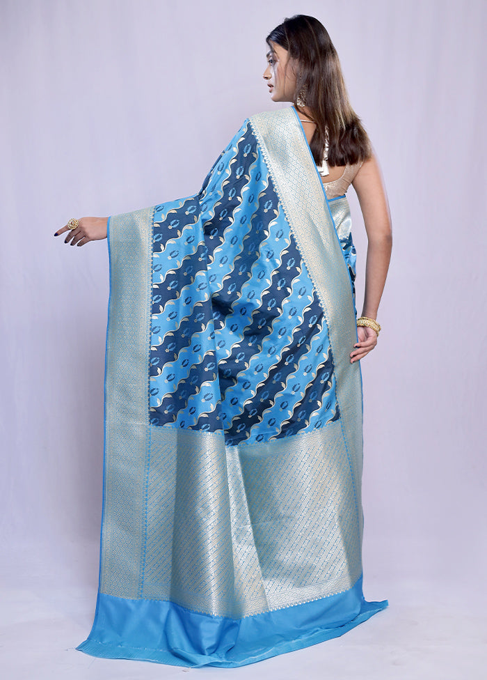 Multicolor Uppada Silk Saree With Blouse Piece