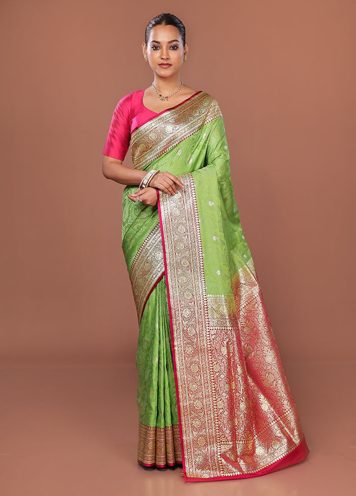 Green Tanchoi Silk Saree With Blouse Piece
