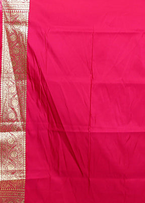 Green Tanchoi Silk Saree With Blouse Piece