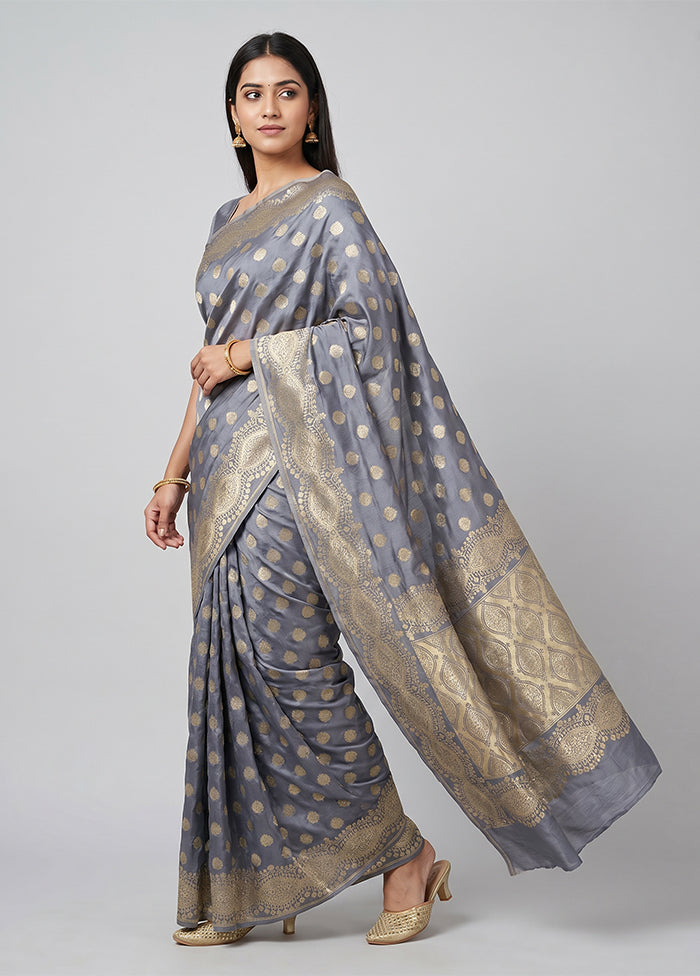 Grey Uppada Silk Saree With Blouse Piece