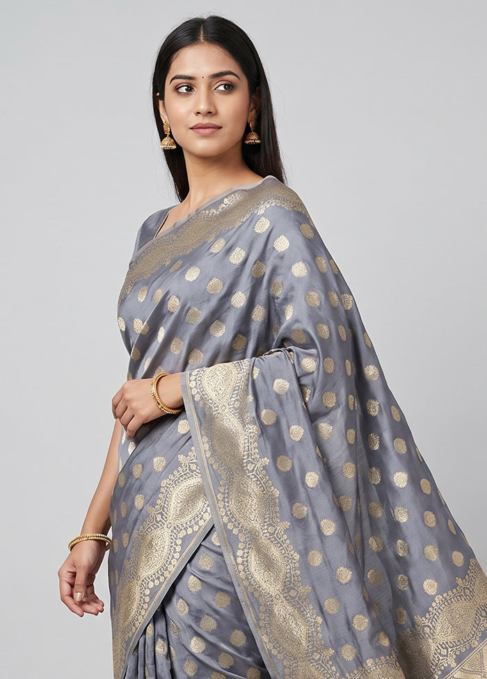 Grey Uppada Silk Saree With Blouse Piece