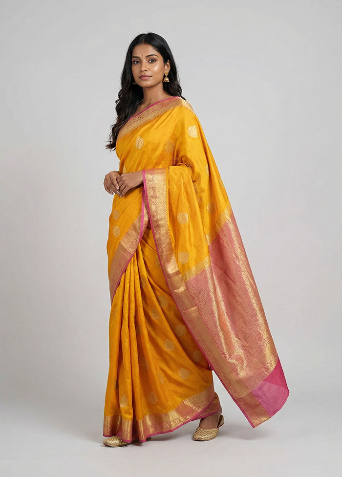 Yellow Handloom Kanchipuram Pure Silk Saree With Blouse Piece