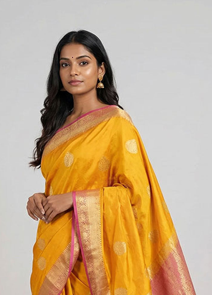 Yellow Handloom Kanchipuram Pure Silk Saree With Blouse Piece