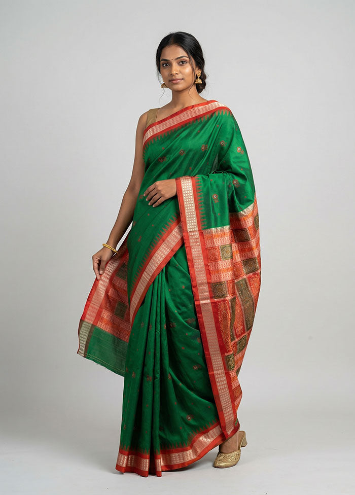 Green Handloom Bomkai Pure Silk Saree With Blouse Piece