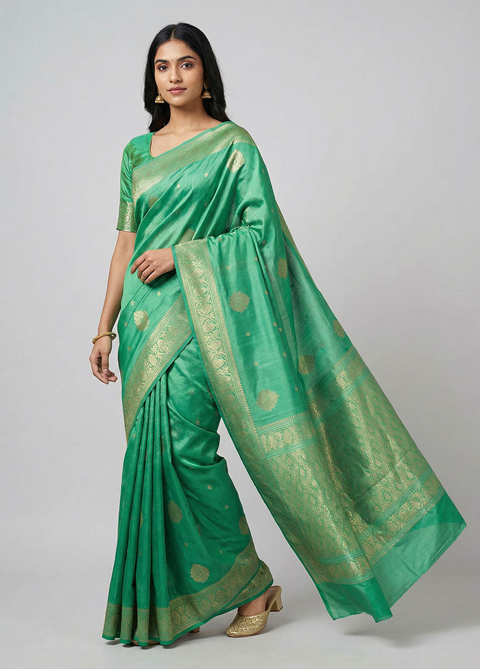 Green Handloom Kanjivaram Pure Silk Saree With Blouse Piece