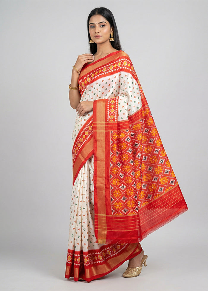Cream Handloom Ikkat Pure Silk Saree With Blouse Piece