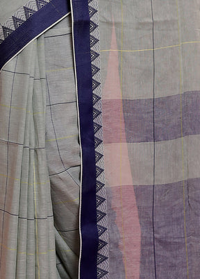 Grey Pure Cotton Saree With Blouse Piece