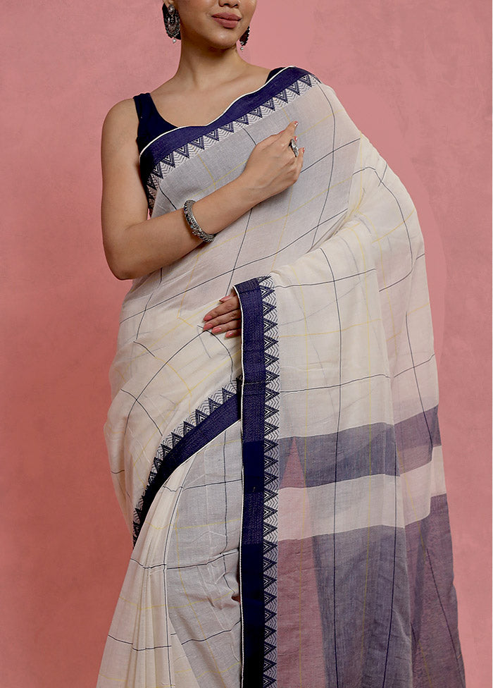 White Cotton Saree With Blouse Piece