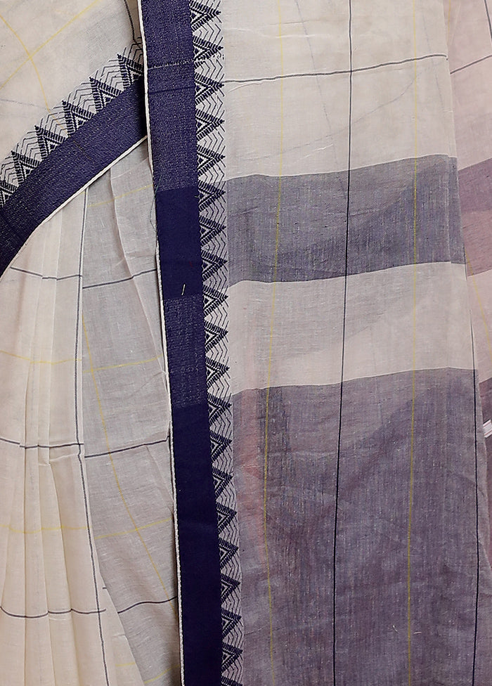 White Cotton Saree With Blouse Piece
