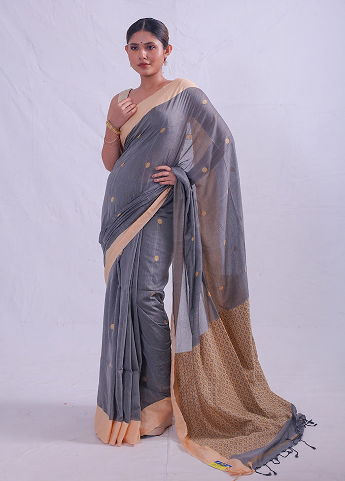 Grey Matka Silk Saree With Blouse Piece