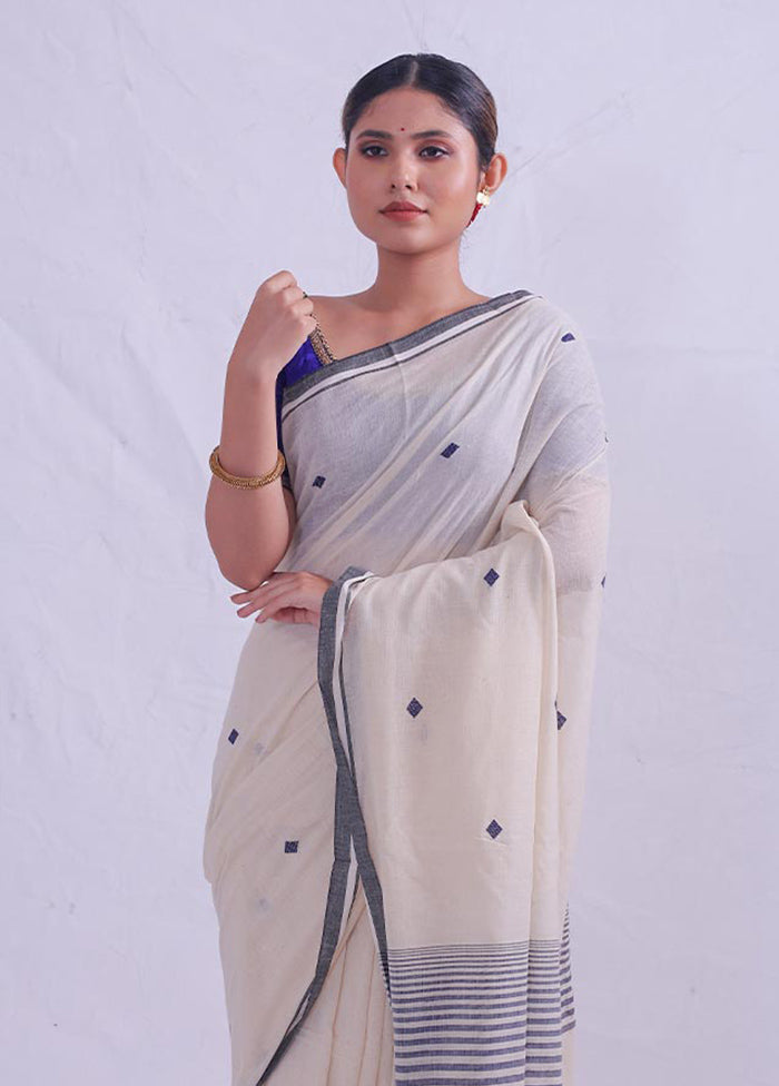 Cream Matka Silk Saree With Blouse Piece