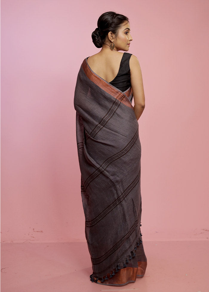 Grey Solid Linen Silk Saree With Blouse Piece