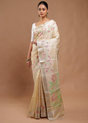 Cream Handloom Tussar Pure Silk Saree With Blouse Piece