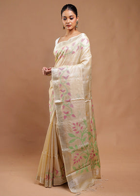 Cream Handloom Tussar Pure Silk Saree With Blouse Piece