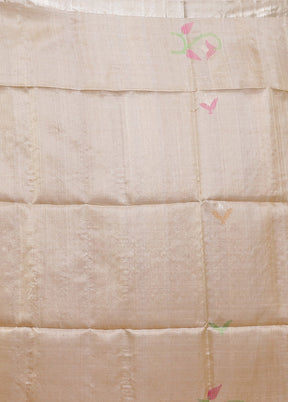 Cream Handloom Tussar Pure Silk Saree With Blouse Piece