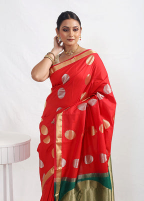 Red Kanjivaram Silk Saree With Blouse Piece