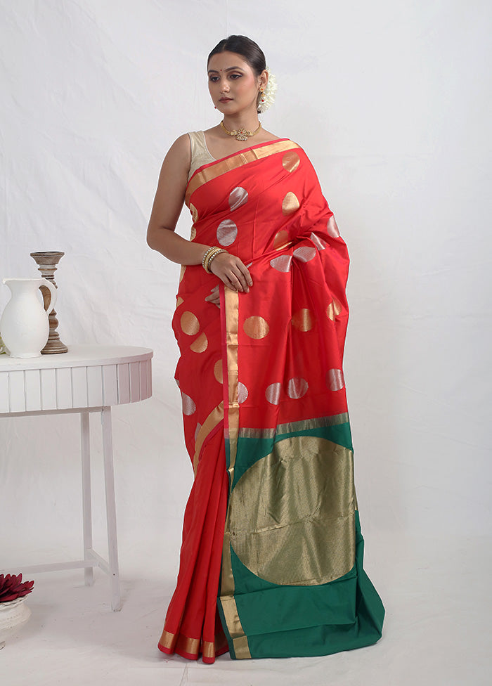 Red Kanjivaram Silk Saree With Blouse Piece
