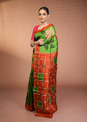 Green Printed Pure Silk Saree Without Blouse Piece