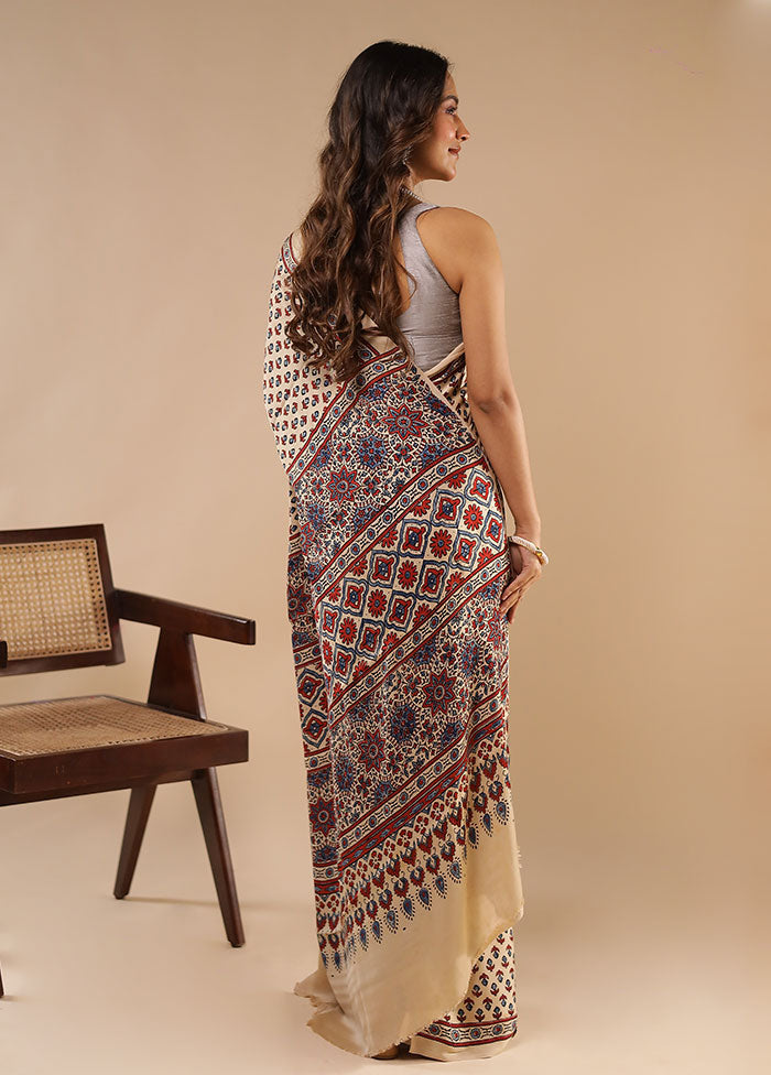 Cream Printed Pure Silk Saree Without Blouse Piece