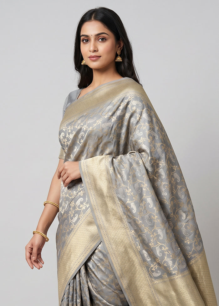 Multicolor Uppada Silk Saree With Blouse Piece