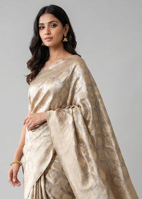 Multicolor Dupion Silk Saree With Blouse Piece