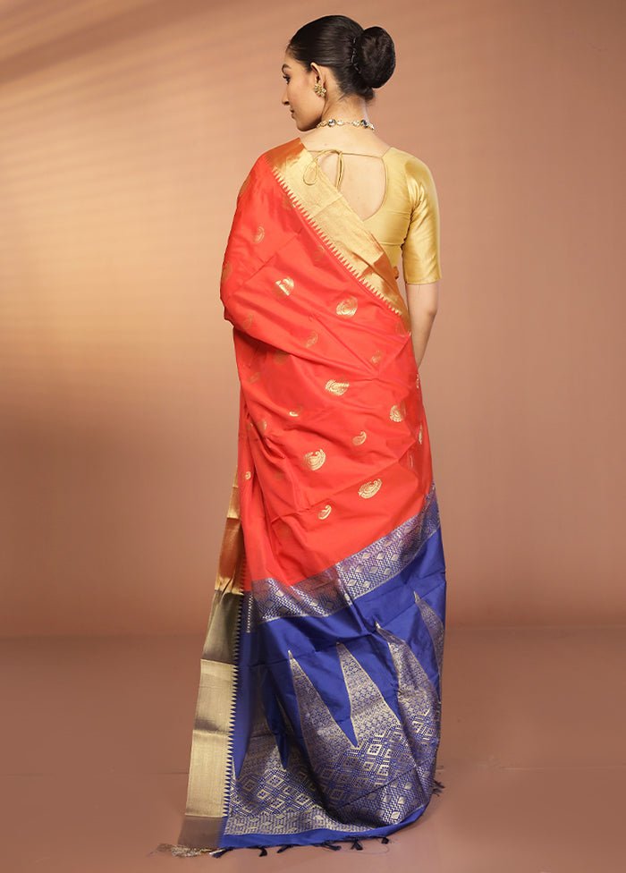 Red Kanjivaram Silk Saree With Blouse Piece