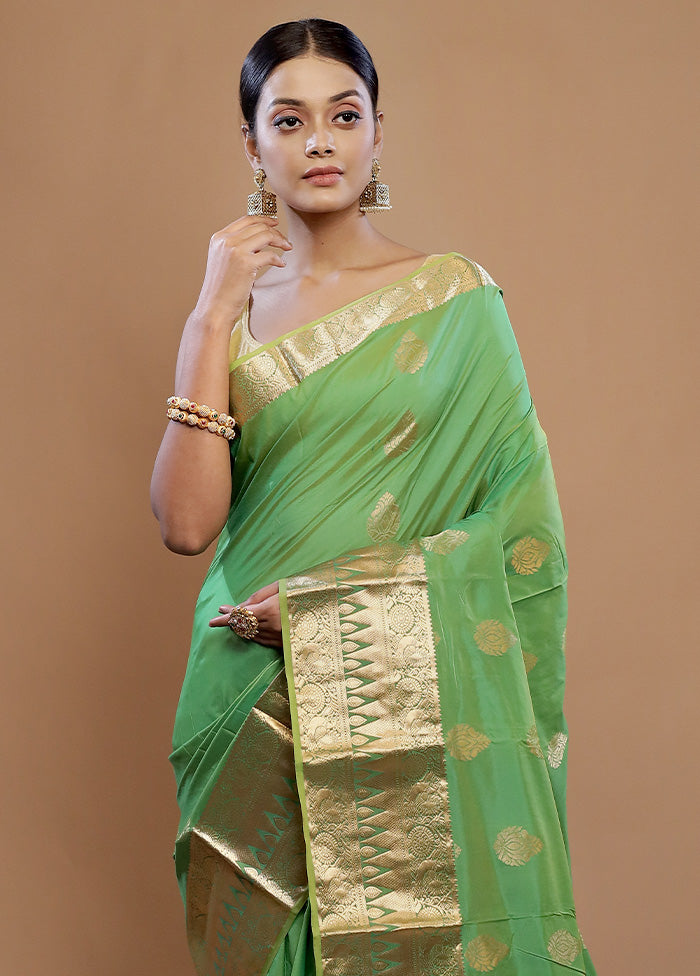 Green Kanjivaram Silk Saree With Blouse Piece