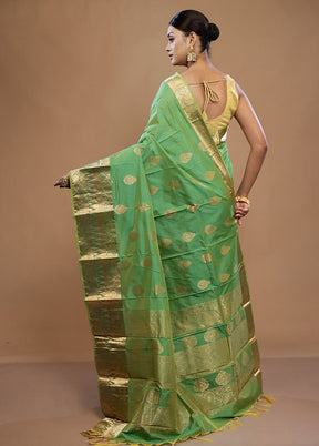 Green Kanjivaram Silk Saree With Blouse Piece