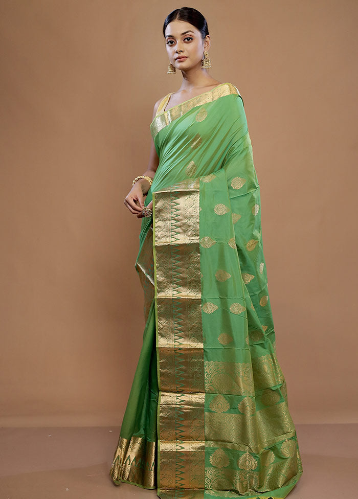 Green Kanjivaram Silk Saree With Blouse Piece
