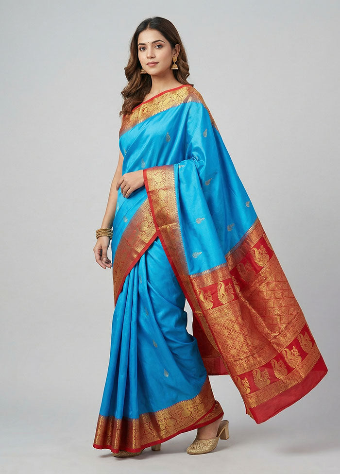 Blue Handloom Kanjivaram Pure Silk Saree With Blouse Piece