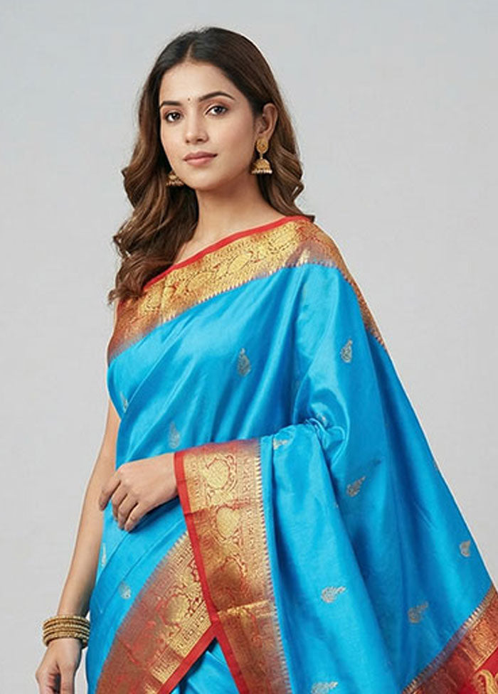 Blue Handloom Kanjivaram Pure Silk Saree With Blouse Piece