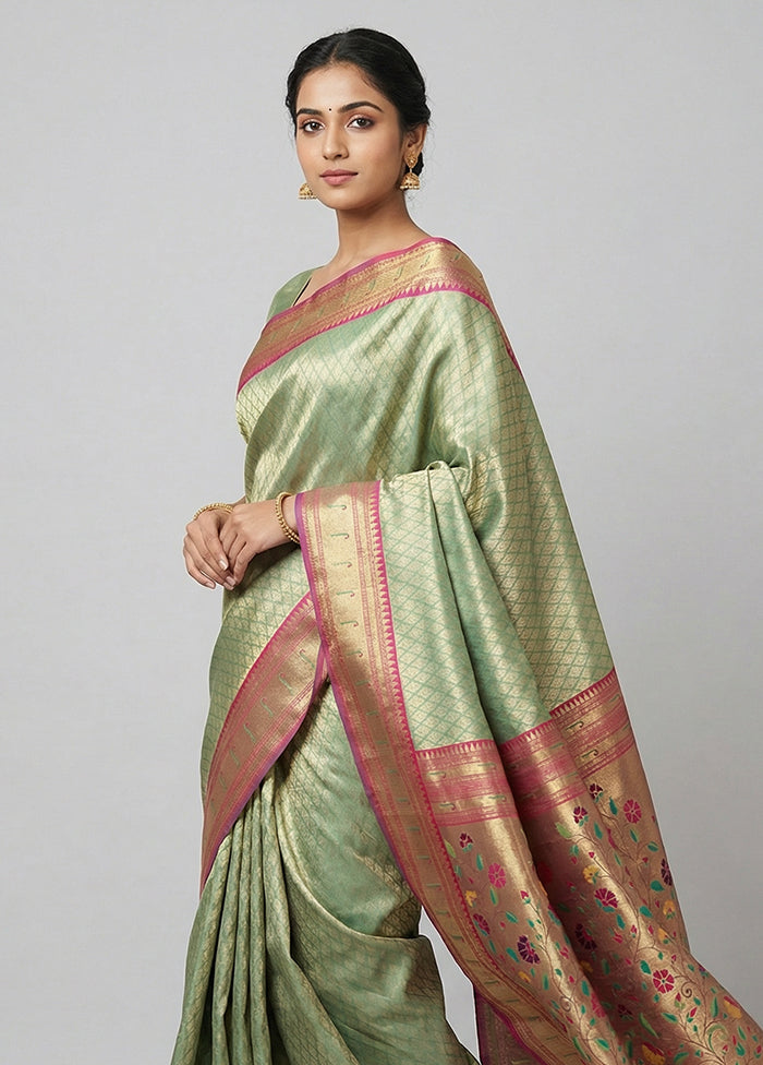 Green Dupion Silk Saree With Blouse Piece