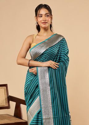 Green Dupion Silk Saree With Blouse Piece