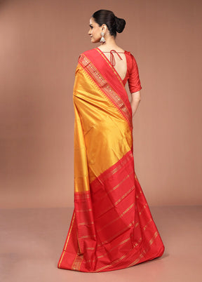 Multicolor Handloom Kanjivaram Pure Silk Saree With Blouse Piece