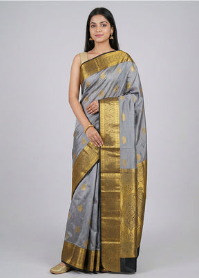 Grey Handloom Kanchipuram Pure Silk Saree With Blouse Piece