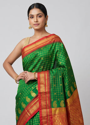 Green Handloom Kanchipuram Pure Silk Saree With Blouse Piece