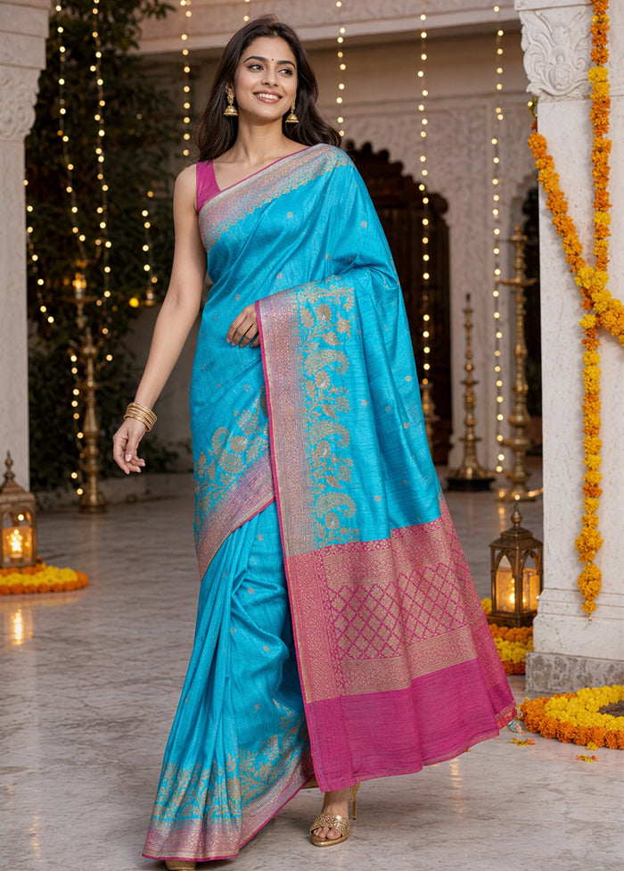 Green Handloom Tussar Pure Silk Saree With Blouse Piece