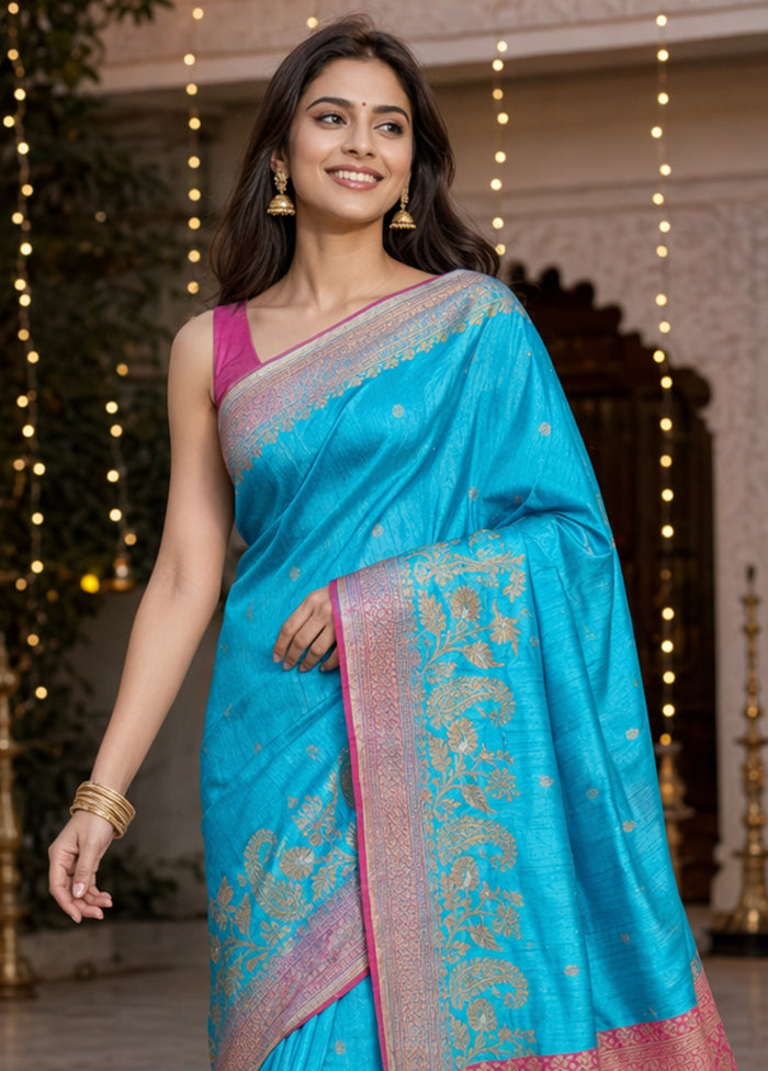 Green Handloom Tussar Pure Silk Saree With Blouse Piece
